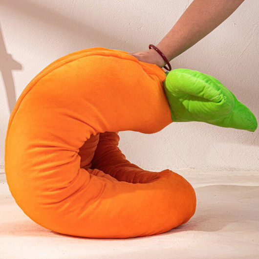 Komavic Carrot Pet Bed for Cats & Dogs