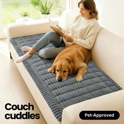 Komavic Plush Non-Slip Pet Sofa Cover