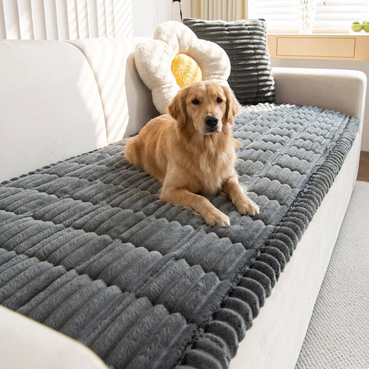 Komavic Plush Non-Slip Pet Sofa Cover