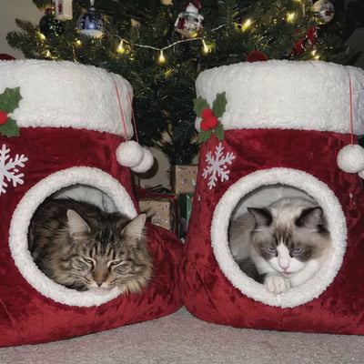 Komavic Christmas Stocking Cat Bed
